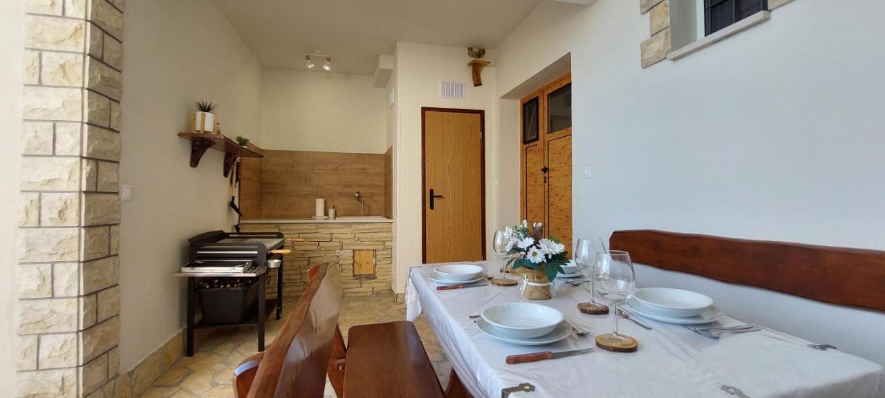 Holiday Home Peran Grebaštica エクステリア 写真
