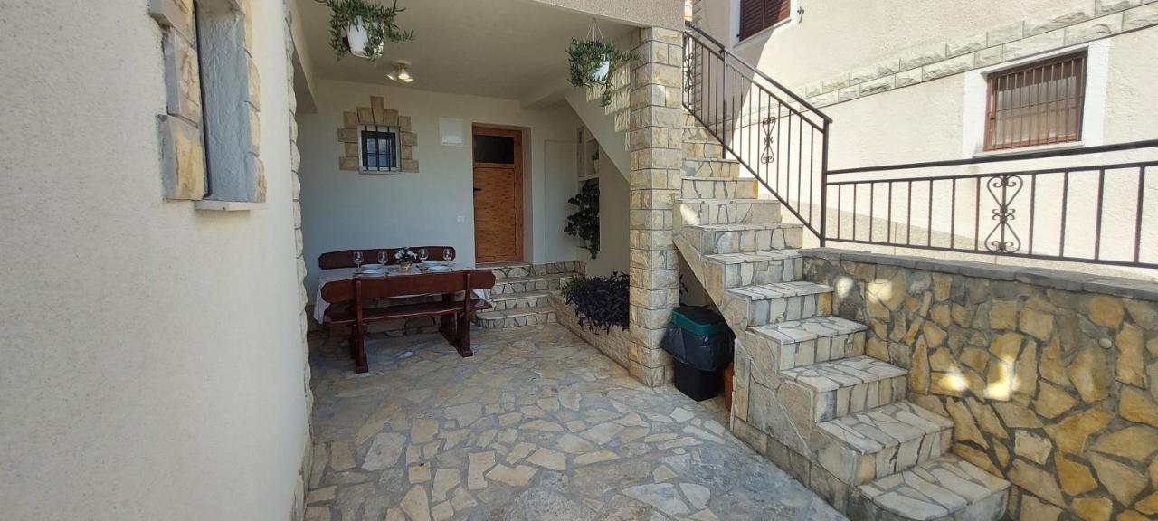 Holiday Home Peran Grebaštica エクステリア 写真