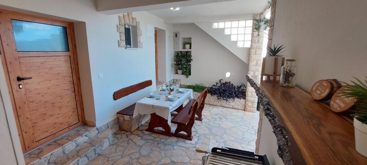 Holiday Home Peran Grebaštica エクステリア 写真
