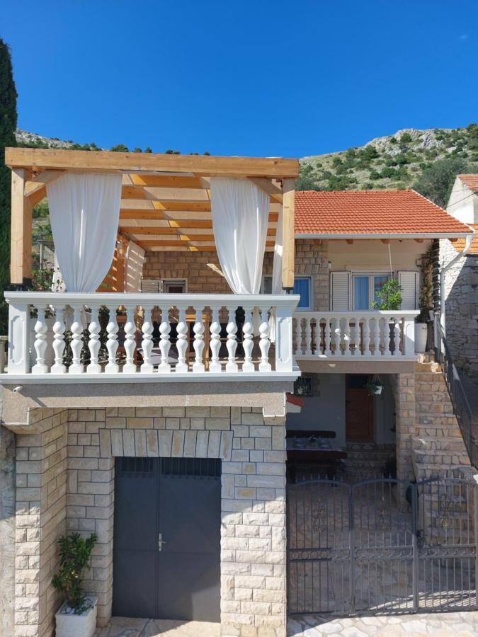 Holiday Home Peran Grebaštica エクステリア 写真