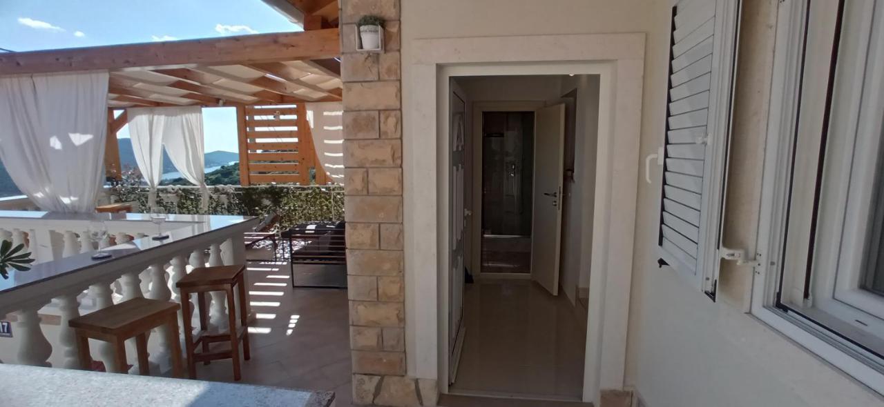 Holiday Home Peran Grebaštica エクステリア 写真