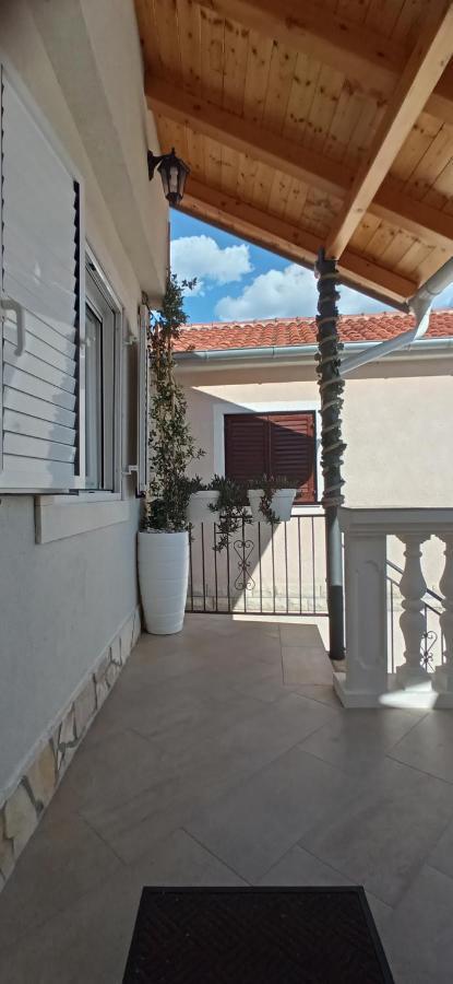 Holiday Home Peran Grebaštica エクステリア 写真