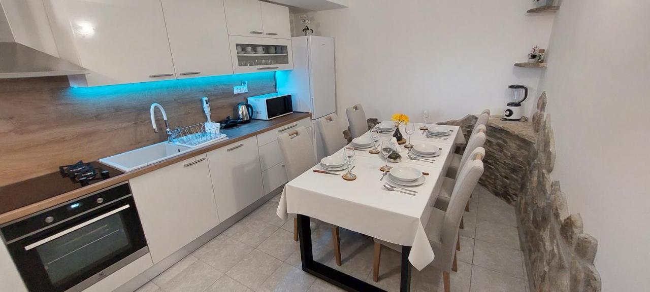 Holiday Home Peran Grebaštica エクステリア 写真