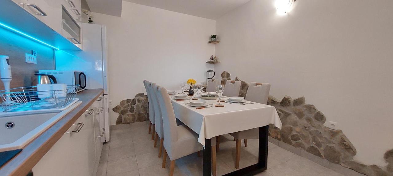 Holiday Home Peran Grebaštica エクステリア 写真